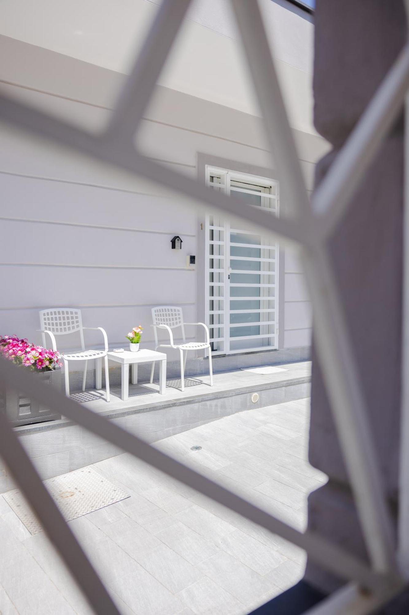 אנגרי La Perla Luxury Rooms מראה חיצוני תמונה