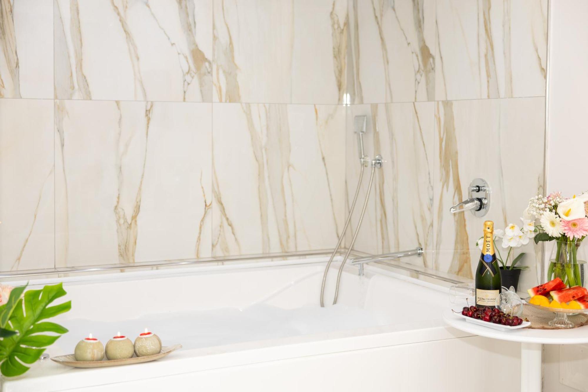 אנגרי La Perla Luxury Rooms מראה חיצוני תמונה